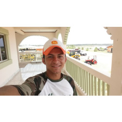 Shadan Flores