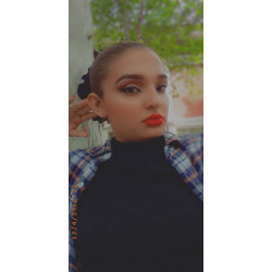 Oriana Flores