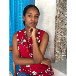 Joely Esther Batista b