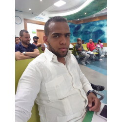 Roy Starlin Serrano Castillo