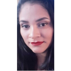 Cinthya Vivas