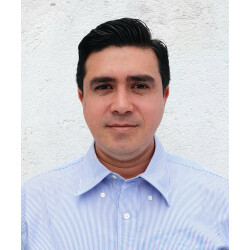 Erick Salvador Centeno Guido