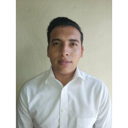Lesther José Umanzor Dávila