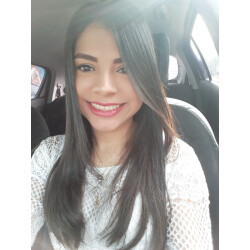 Ariana Cristina Cerna Urbina