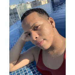 Christopher Esmil