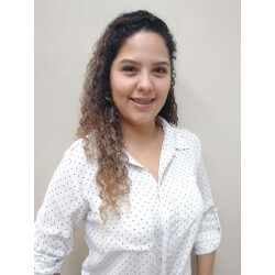 Hellen Leiva Sánchez