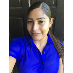 Angie Anglin Valverde