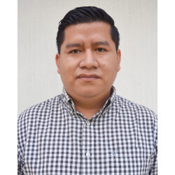 Arnoldo Junich Perez