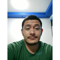 Juan Bernardo Vanegas Angel