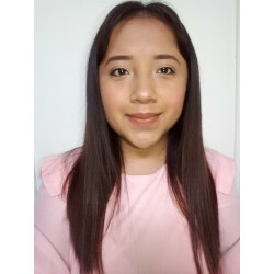 Eunice De León