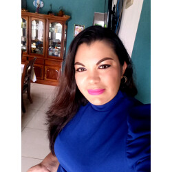 Adriana María