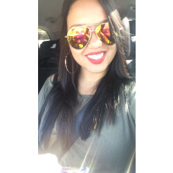 Luisa Nicoll Mira Castrillón