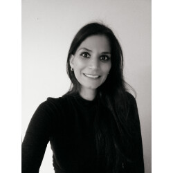 Marcela Ugalde Bado