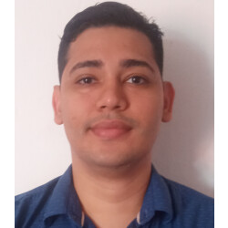 Elvis Aaron Espinoza Urbina