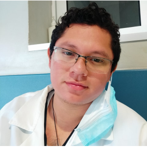 Dr. Julio Cornejo Acosta