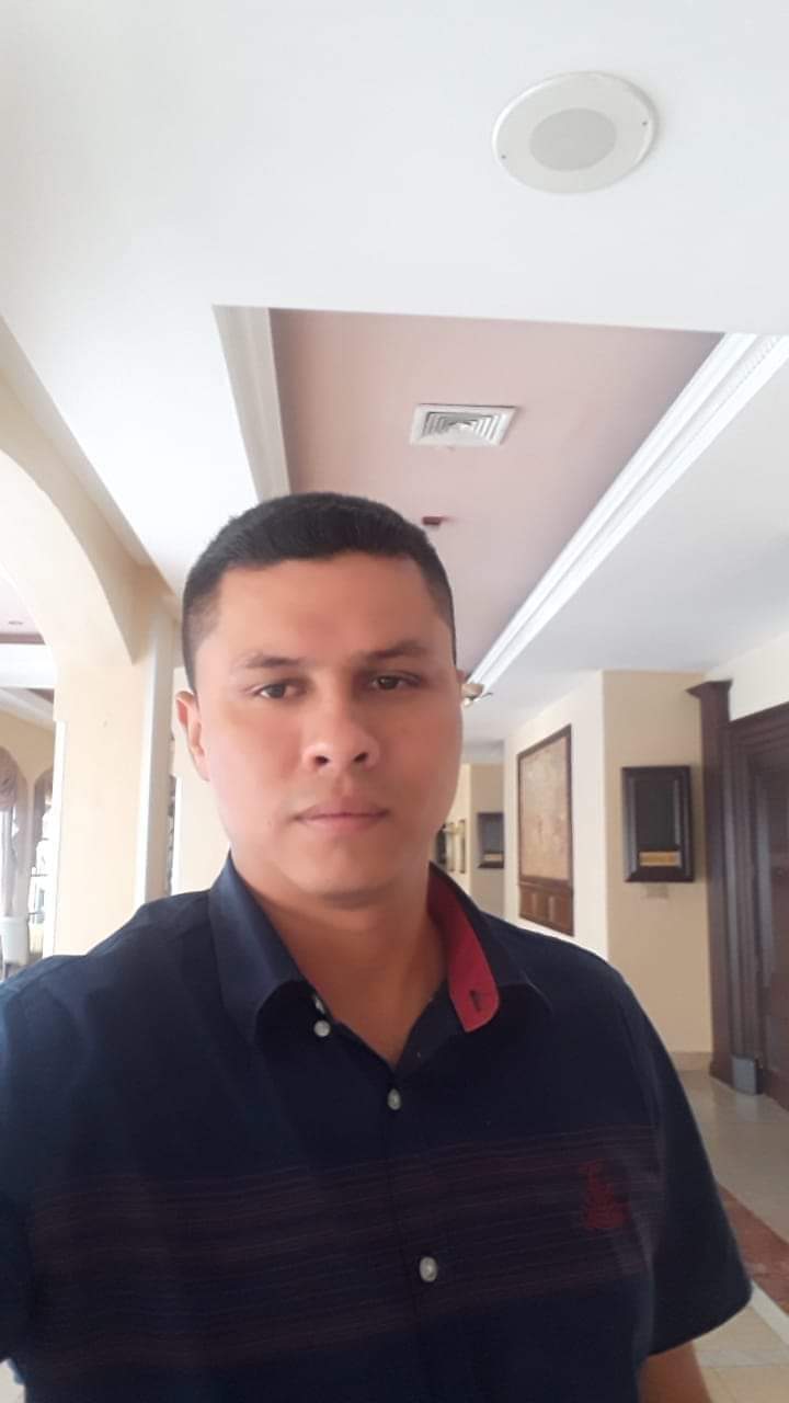 Ariel velasquez prado Velásquez Prado