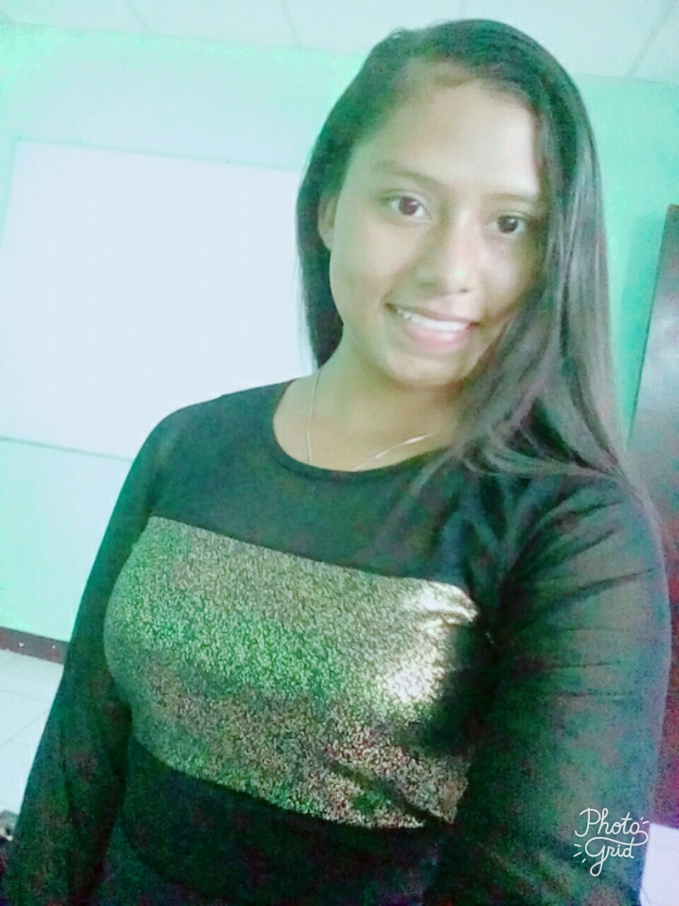 Anghi Flores Romero
