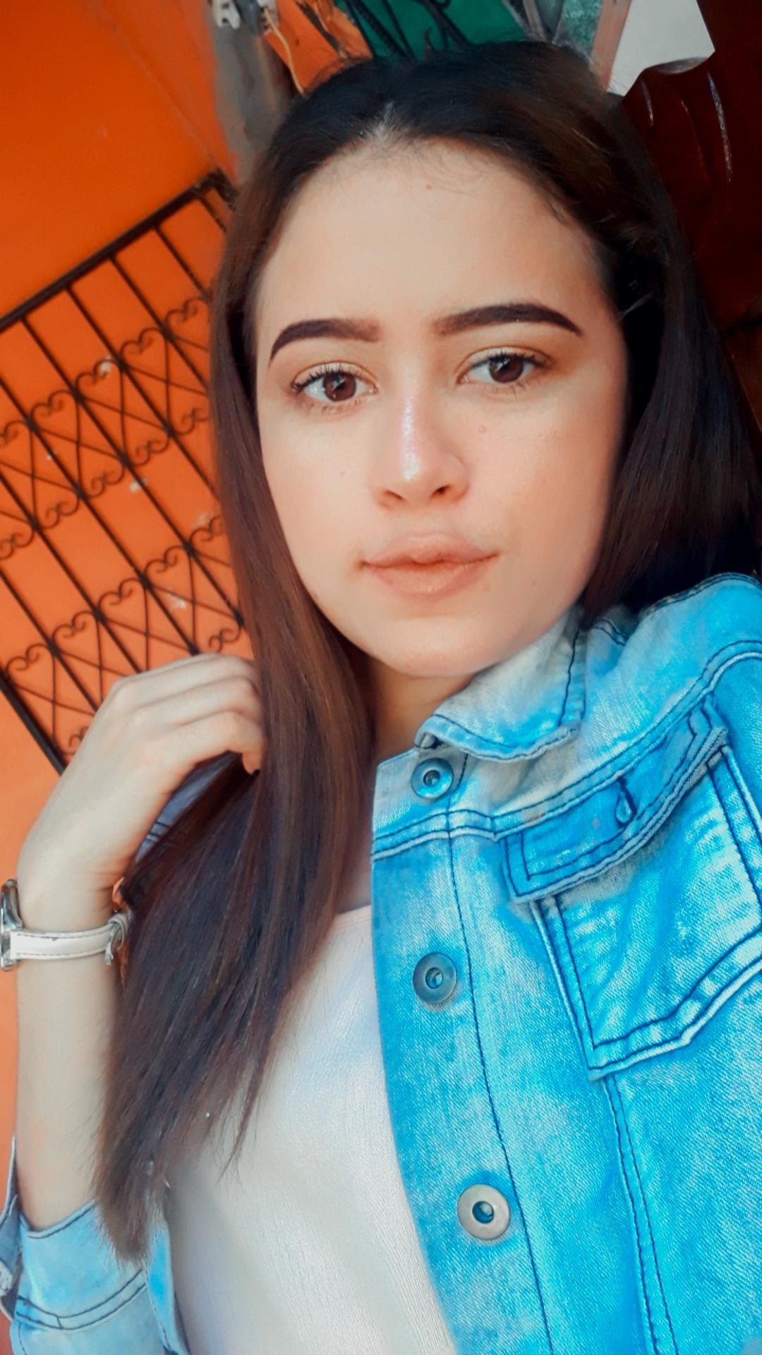 Karen Jazareli Artola Artola Artola Artola