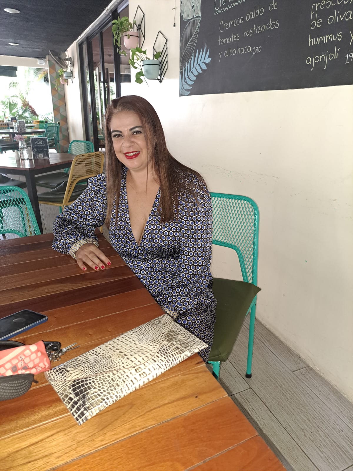 Claudia Elena Briones Pereyra
