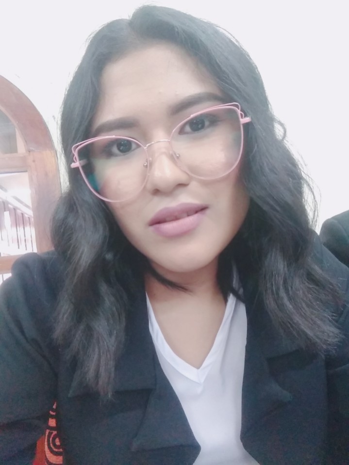 Idania Fúnez Pérez