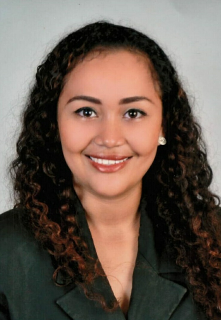 Selenia Flores Ramirez