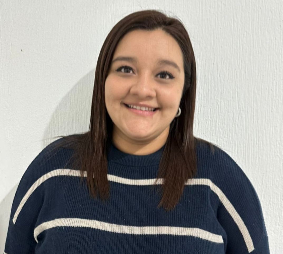 María Renee Lima Flores Lima Flores Flores