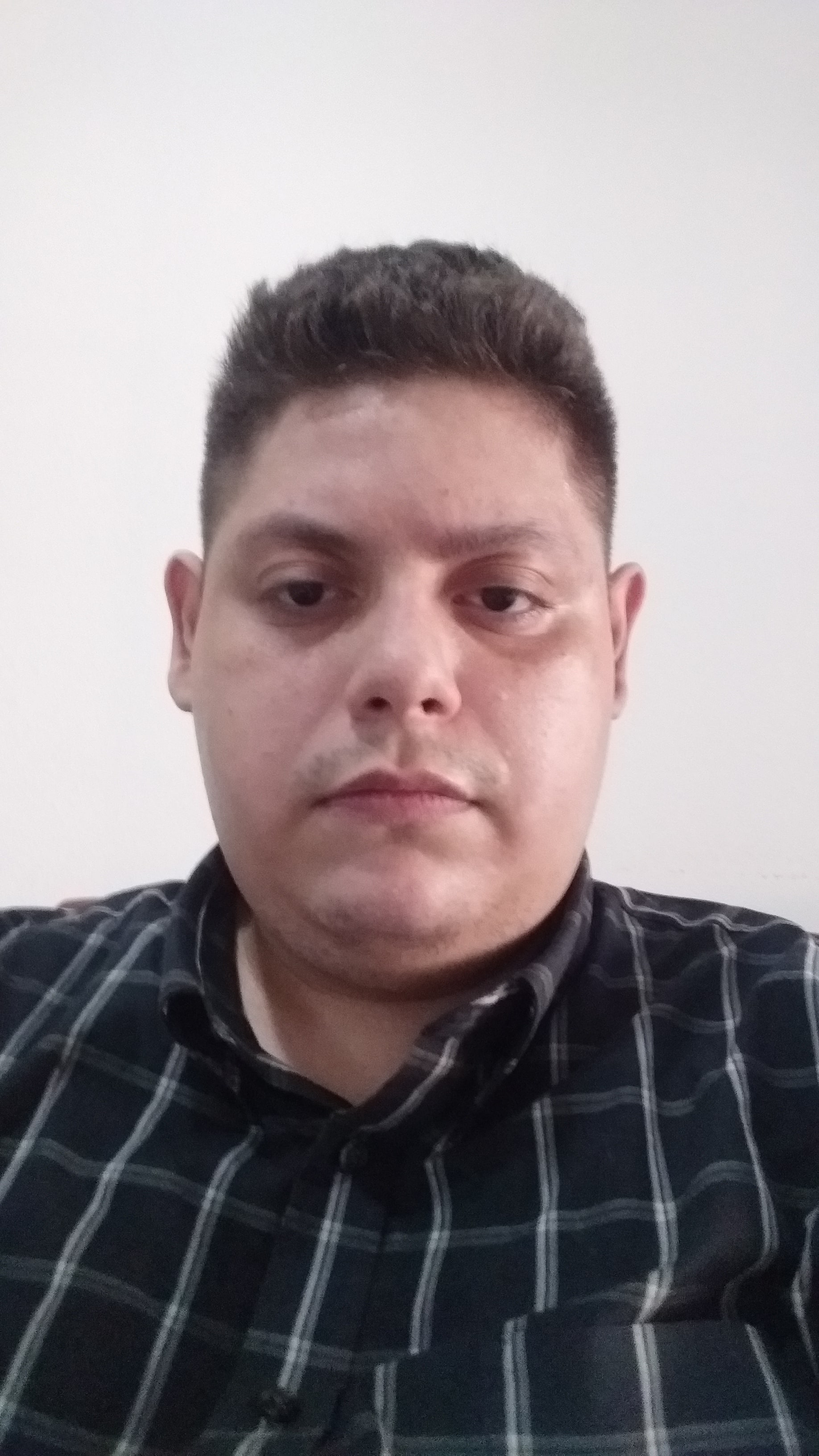 Carlos Gutiérrez Bird